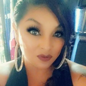 Meet your Posher, Frances